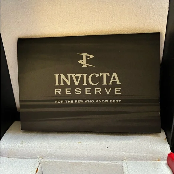 Model Name: Invicta Reserve Venom Chronograph.

Model Number: 15466 - Picture 6 of 6